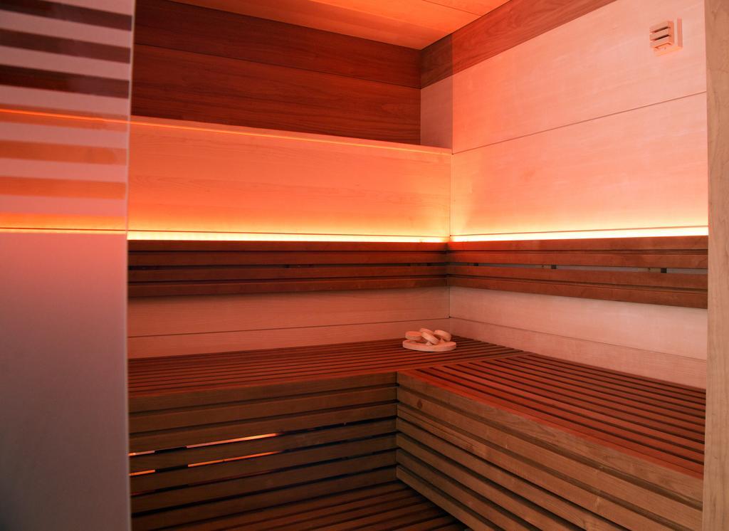 Thermalhotel Gass Bad Fussing Bagian luar foto