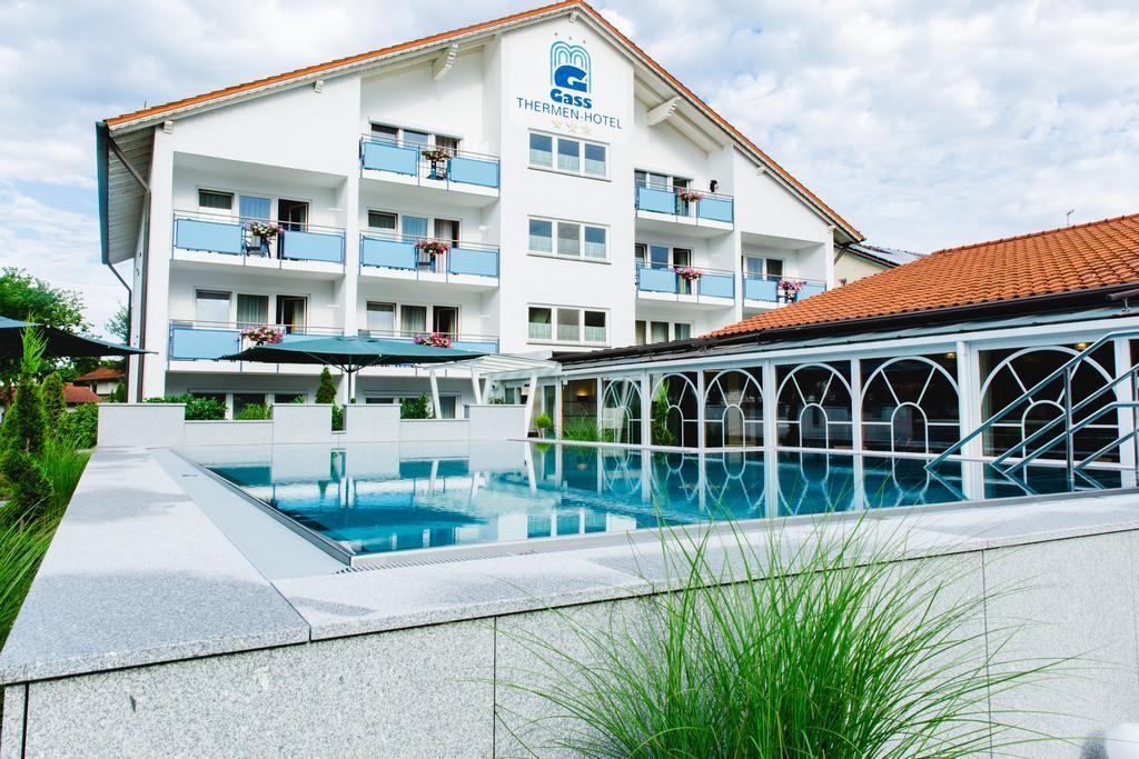 Thermalhotel Gass Bad Fussing Bagian luar foto