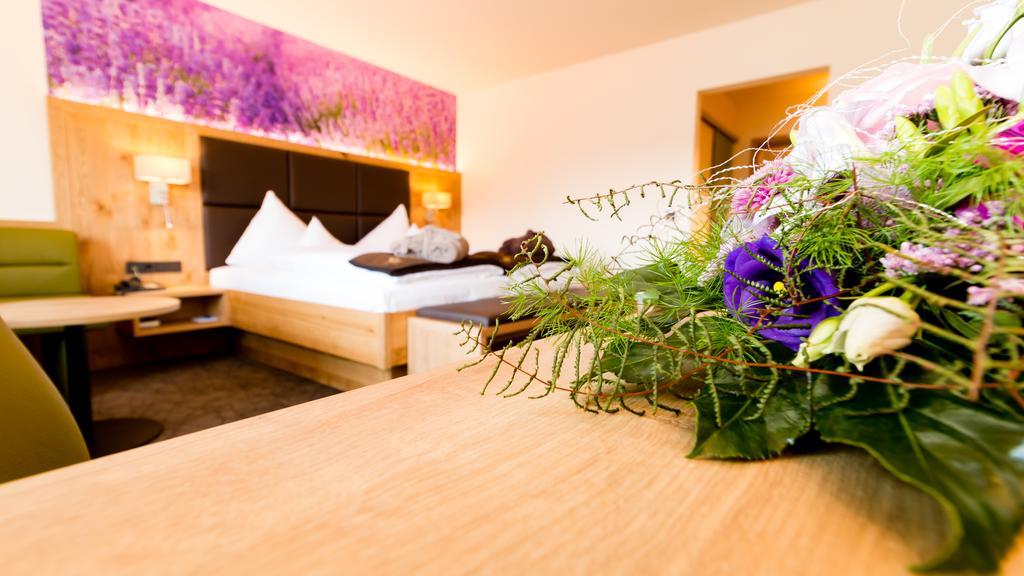 Thermalhotel Gass Bad Fussing Bagian luar foto