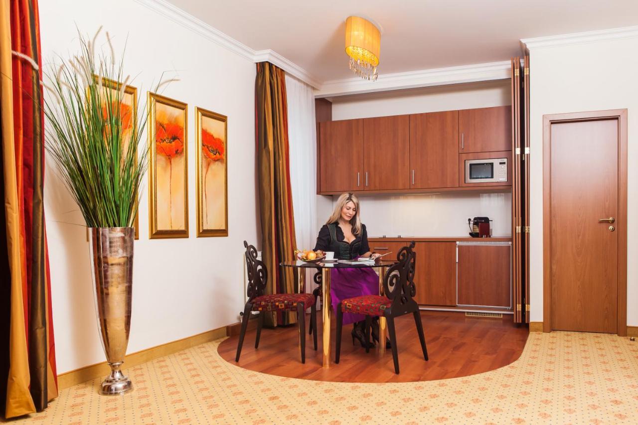 Thermalhotel Gass Bad Fussing Bagian luar foto